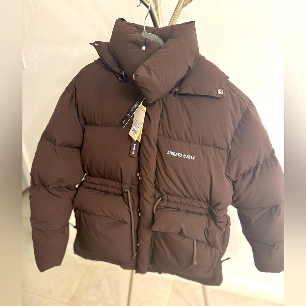 AXEL ARIGATO
Coat Nebraska Down Parka ! New with tags !
